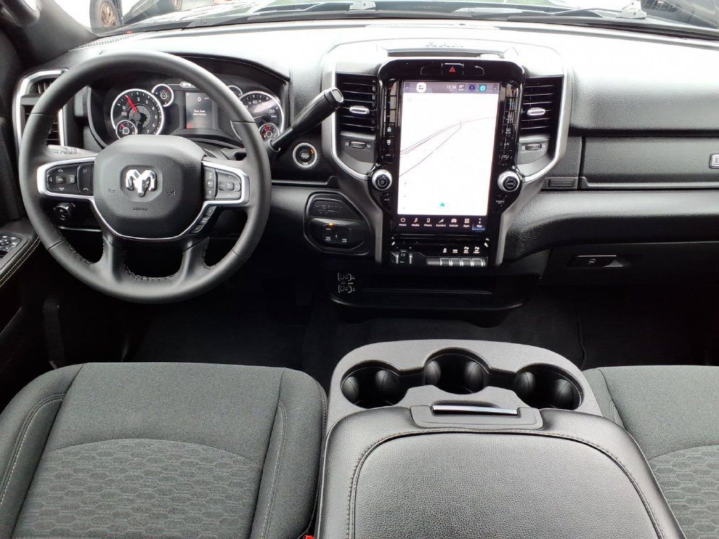Used 2025 RAM 2500 Big Horn AWD/4WD image 14