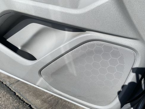 Used 2018 GMC Terrain SLE image 23