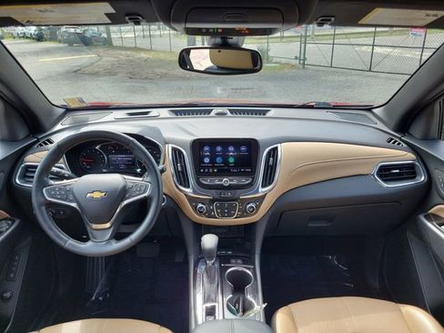 Used 2023 Chevrolet Equinox Premier FWD image 25