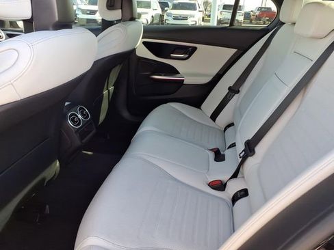 Used 2023 Mercedes-Benz C 300 Sedan image 16