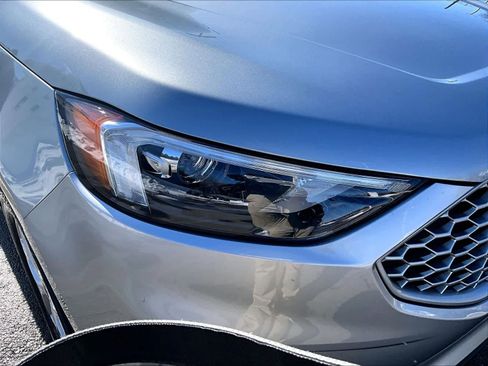Used 2024 Ford Edge SEL image 33