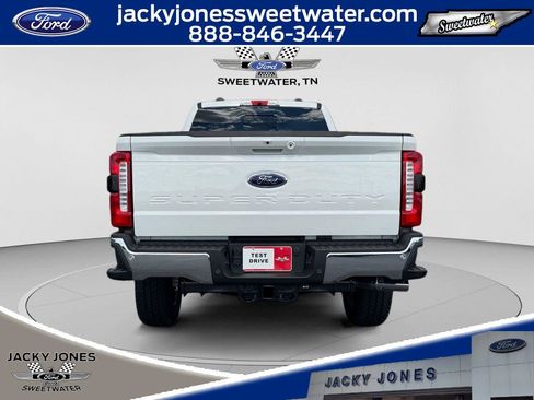 New 2026 Ford F350 Lariat w/ Lariat Ultimate Package AWD/4WD image 4