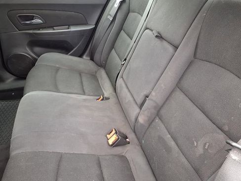 Used 2016 Chevrolet Cruze LT image 6