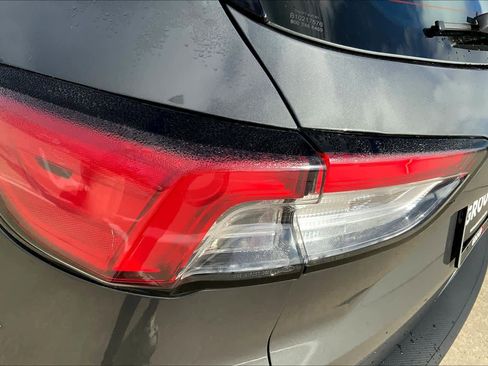 Used 2022 Ford Escape S image 25