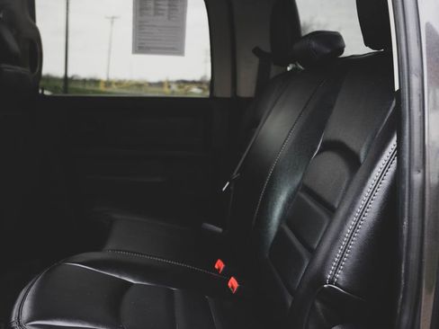 Used 2018 RAM 2500 Tradesman w/ Chrome Appearance Group AWD/4WD image 19