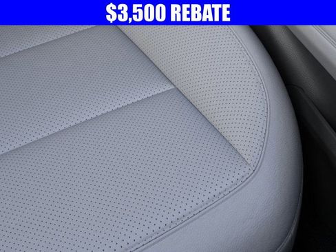 New 2026 Ford Explorer Platinum AWD/4WD image 16