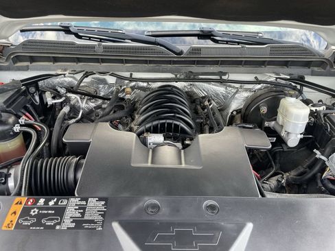 Used 2018 Chevrolet Silverado 1500 LT w/ All Star Edition AWD/4WD image 15