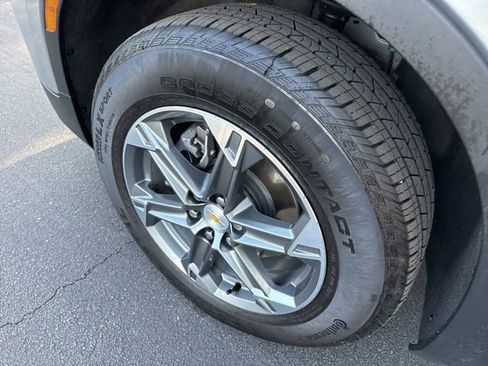 Used 2024 Chevrolet Blazer LT w/ Convenience Package image 32