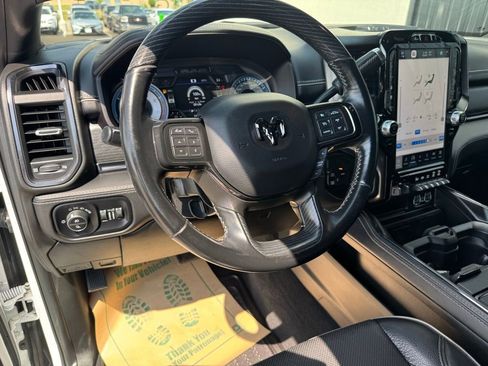 Used 2022 RAM 3500 Limited image 12