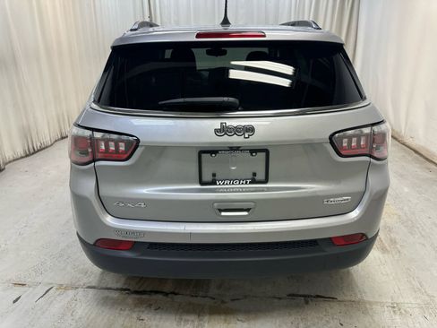 Used 2019 Jeep Compass Latitude w/ Cold Weather Group image 7