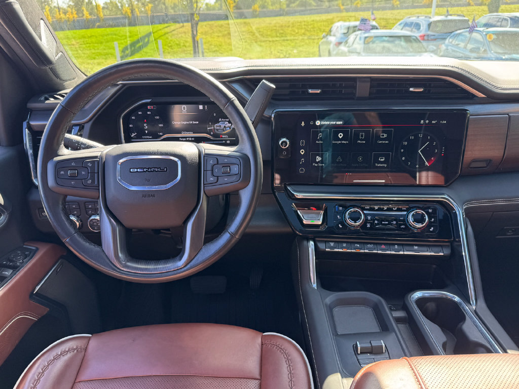 Used 2025 GMC Sierra 3500 Denali Ultimate AWD/4WD image 11