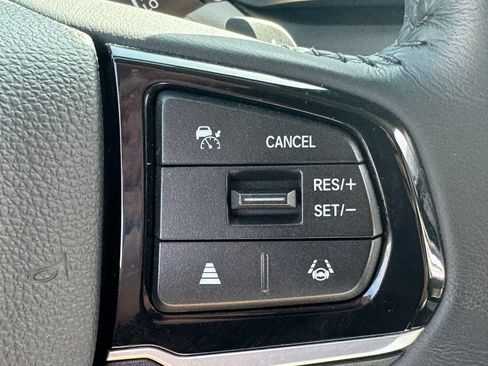 Used 2025 Honda Odyssey EX-L image 26