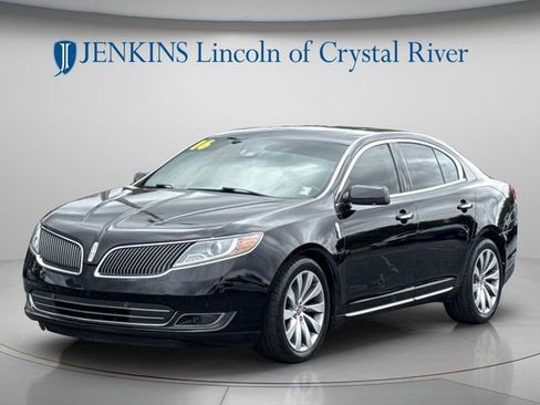 Used 2016 Lincoln MKS FWD image 13