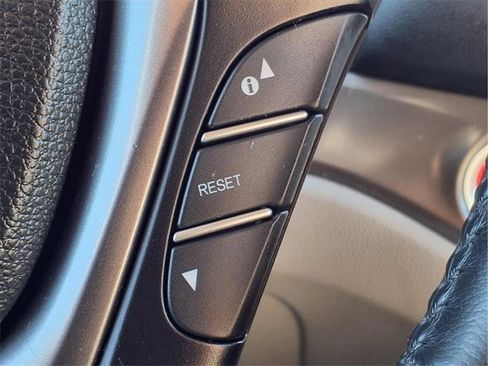 Used 2017 Honda Pilot EX-L image 25