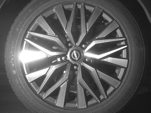 Used 2025 Nissan Altima 2.5 SV image 15