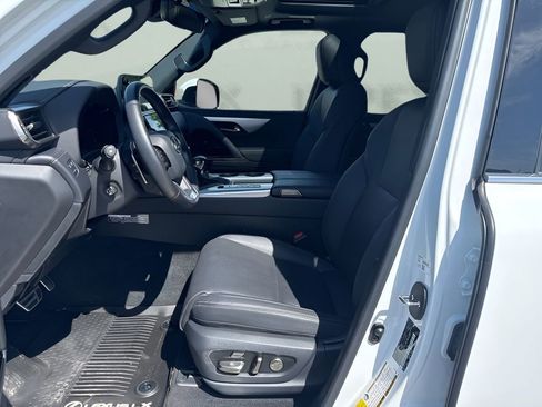Used 2023 Lexus LX 600 F Sport w/ Accessory Package (Z1) image 9
