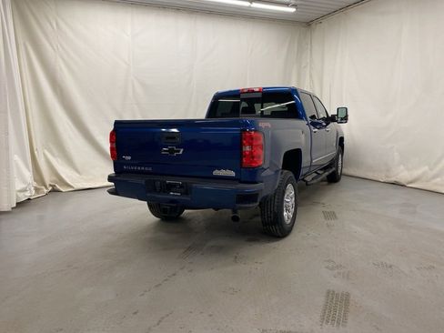 Used 2017 Chevrolet Silverado 3500 High Country image 6