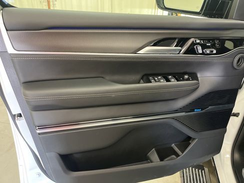 New 2024 Jeep Grand Wagoneer Series II w/ Quick Order Packagew 28T image 19