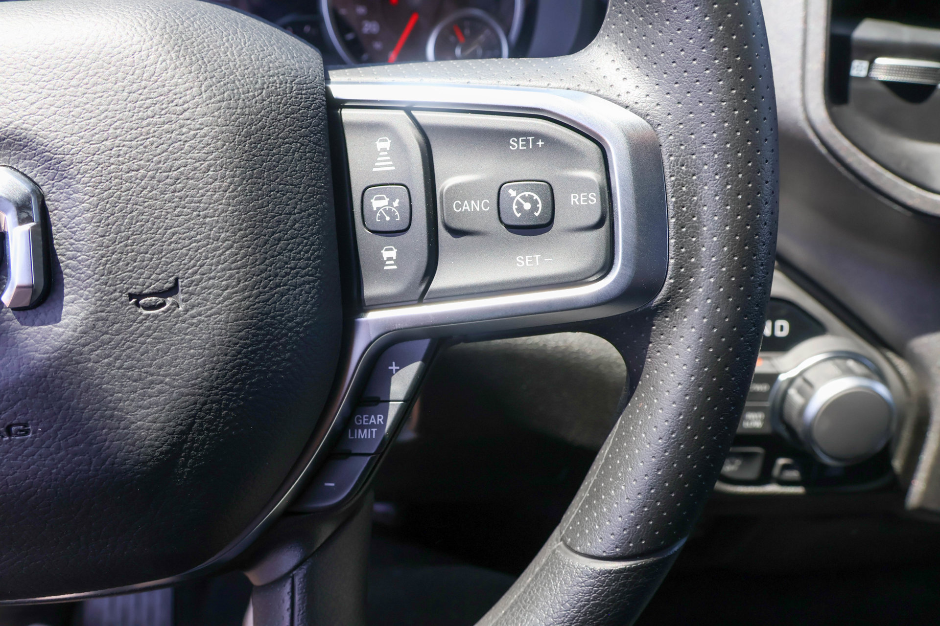 New 2026 RAM 1500 Warlock AWD/4WD image 25