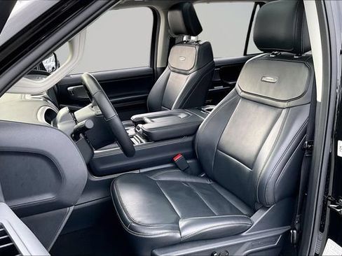 Used 2025 Ford Expedition Max Platinum AWD/4WD image 21