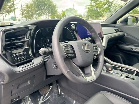 Used 2026 Lexus TX 350 AWD w/ Technology Package image 22