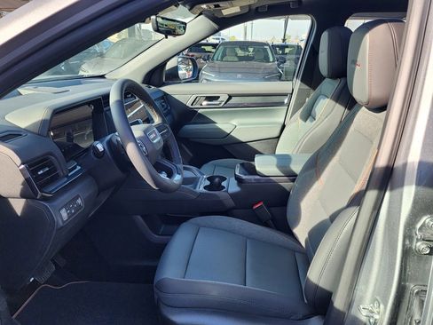 New 2026 GMC Terrain AT4 w/ Convenience Package III image 15