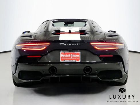 Used 2023 Maserati MC20 Spyder image 6