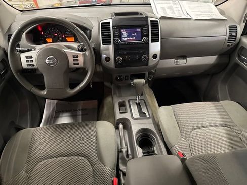 Used 2016 Nissan Frontier SV AWD/4WD image 23