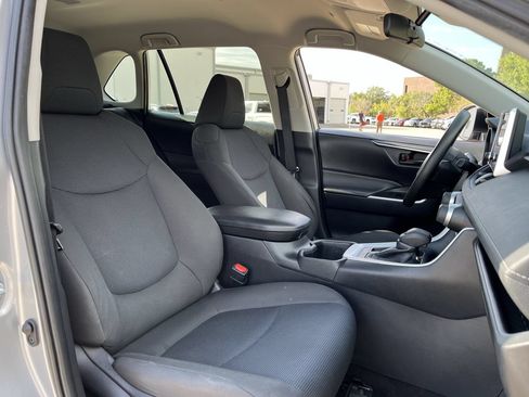 Used 2024 Toyota RAV4 LE FWD image 24