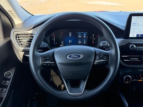 Used 2025 Ford Escape Active image 31