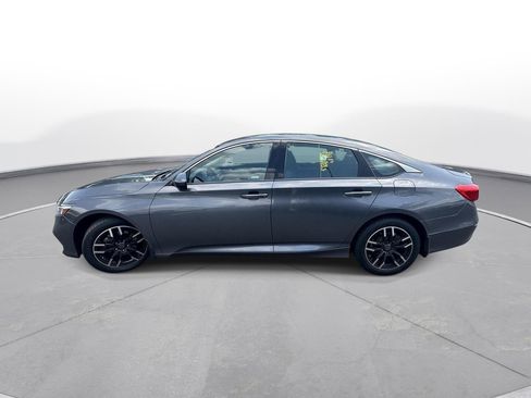 Used 2018 Honda Accord LX image 9