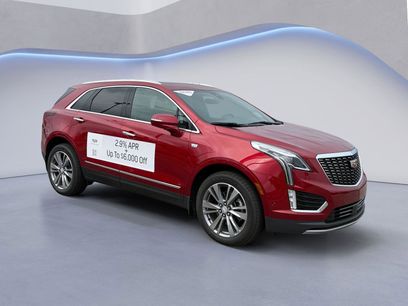 New 2025 Cadillac XT5 Premium Luxury w/ Technology Package