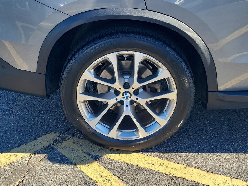 Used 2026 BMW X5 xDrive40i AWD/4WD image 8