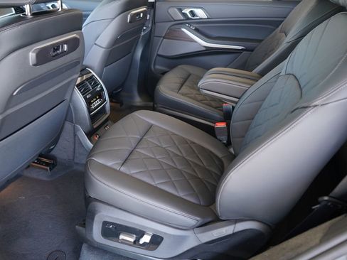 New 2026 BMW X7 xDrive40i w/ Premium Package image 20