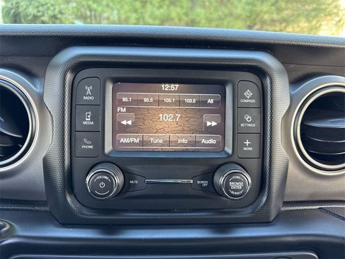 Used 2020 Jeep Gladiator Sport w/ Quick Order Package 24S image 12