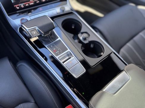 Certified 2024 Audi S7 Prestige w/ Prestige Package image 16