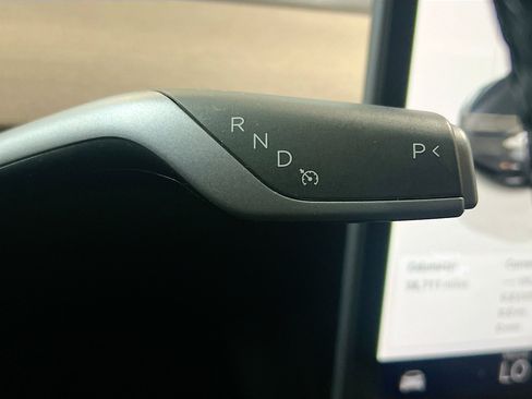 Used 2023 Tesla Model 3 Standard Range RWD image 13
