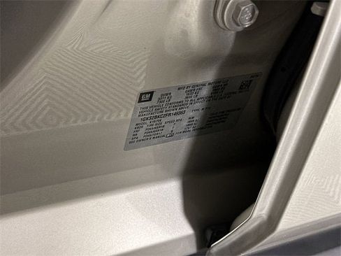 Used 2015 GMC Yukon SLT image 35