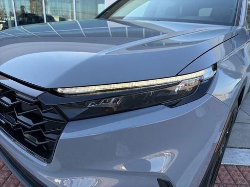 Used 2024 Honda CR-V Sport Touring image 9