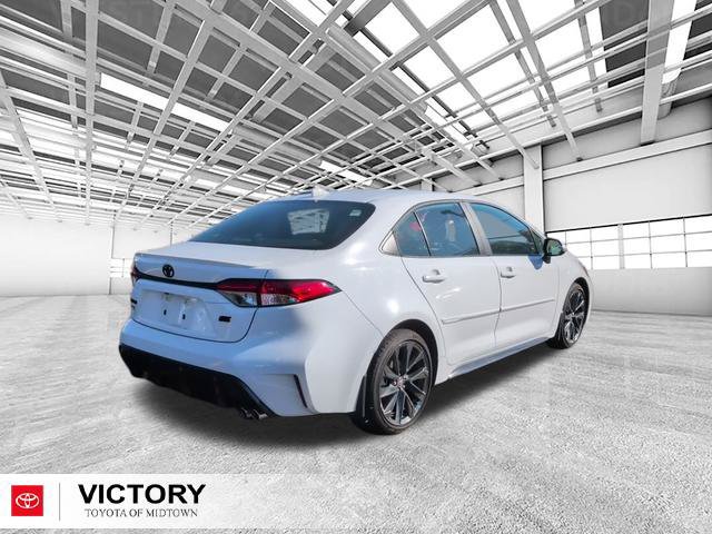 Used 2025 Toyota Corolla SE w/ SE Premium Package FWD image 4