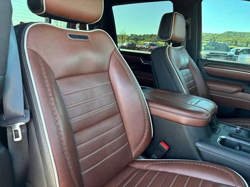 Certified 2025 GMC Sierra 2500 Denali Ultimate AWD/4WD image 25