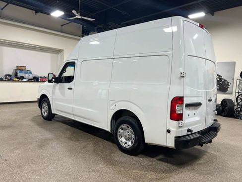 Used 2017 Nissan NV 2500 SV w/ Technology Package image 4