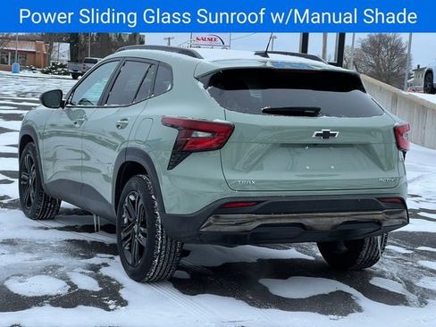 Certified 2024 Chevrolet Trax ACTIV w/ Sunroof Package image 11