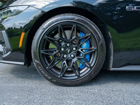 Used 2024 Ford Mustang GT Premium w/ GT Performance Package RWD image 10