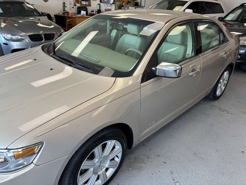 Used 2007 Lincoln MKZ image 4