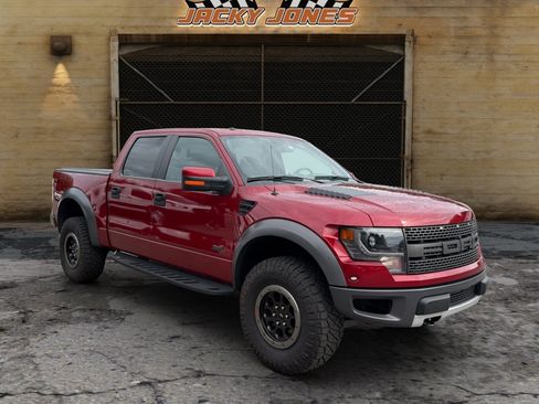 Used 2014 Ford F150 Raptor w/ Equipment Group 801A Luxury AWD/4WD image 9