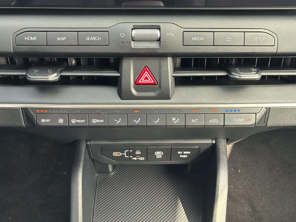 Certified 2025 Kia K4 FWD image 16