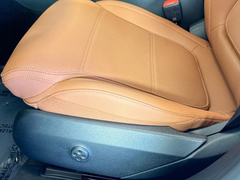 New 2026 Mercedes-Benz C 300 Sedan image 16