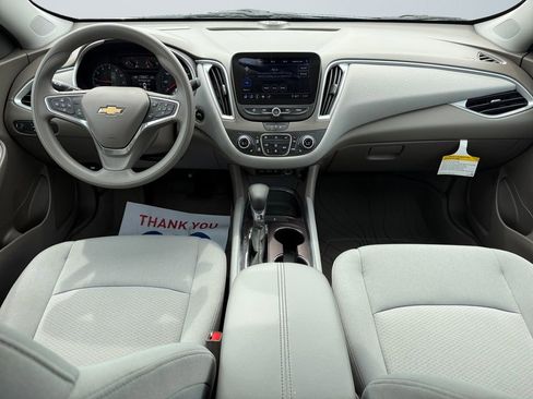 Used 2023 Chevrolet Malibu LT w/ LPO, Floor Liner Package image 10