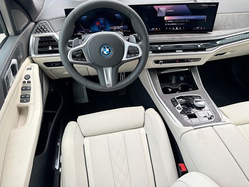 New 2026 BMW X5 xDrive50e w/ Executive Package AWD/4WD image 17